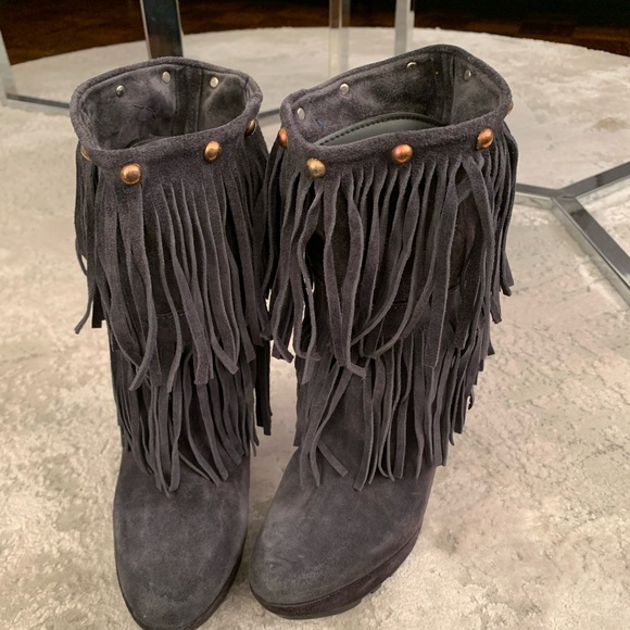 Exe Slouchy short heeled boots - Picture 2 of 7